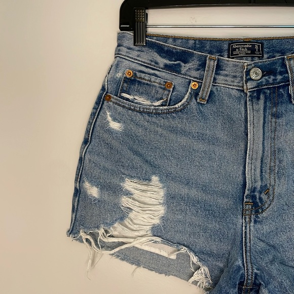 Abercrombie & Fitch Distressed Annie High Rise Jean Short, Blue, Size 26/2, EUC - Picture 2 of 6